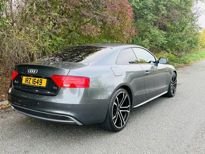 Audi A5 2013 photo 5