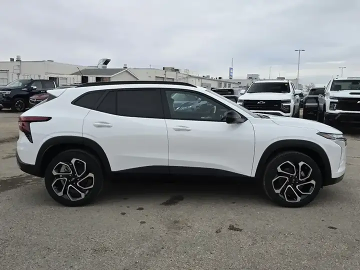Chevrolet Trax 2026 photo 4