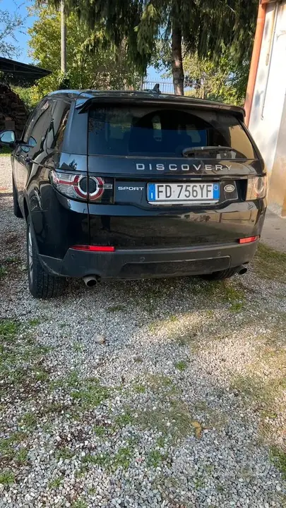 Land Rover Discovery Sport 2016 photo 3