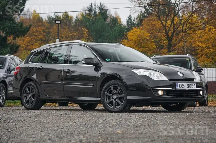 Renault Laguna 2008 photo 2