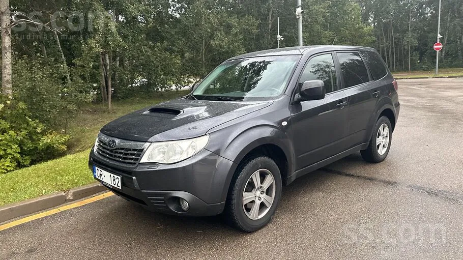 Subaru Forester 2010 photo 5