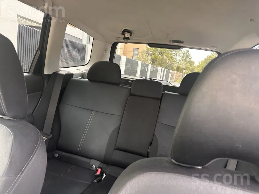 Subaru Forester 2010 photo 4