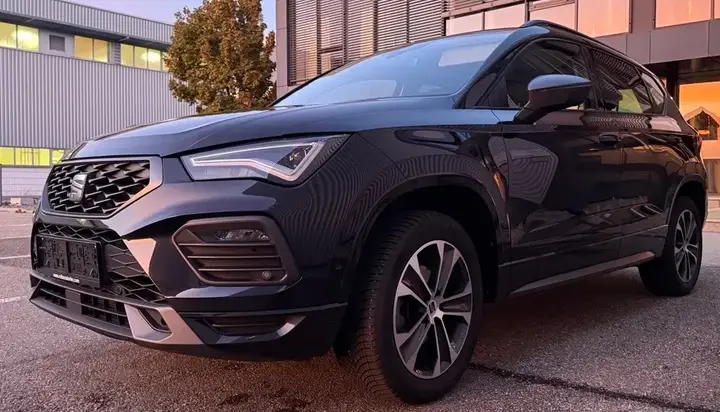 Seat Ateca 2023 photo 2