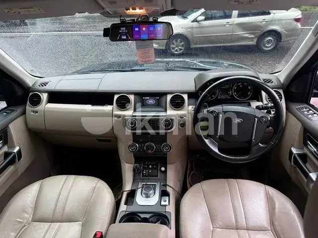 Land Rover Discovery 2015 photo 4
