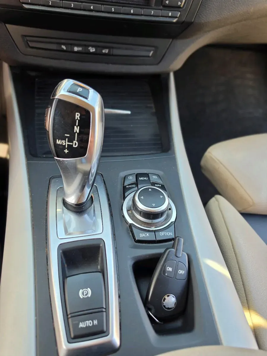 BMW X5 2010 photo 3