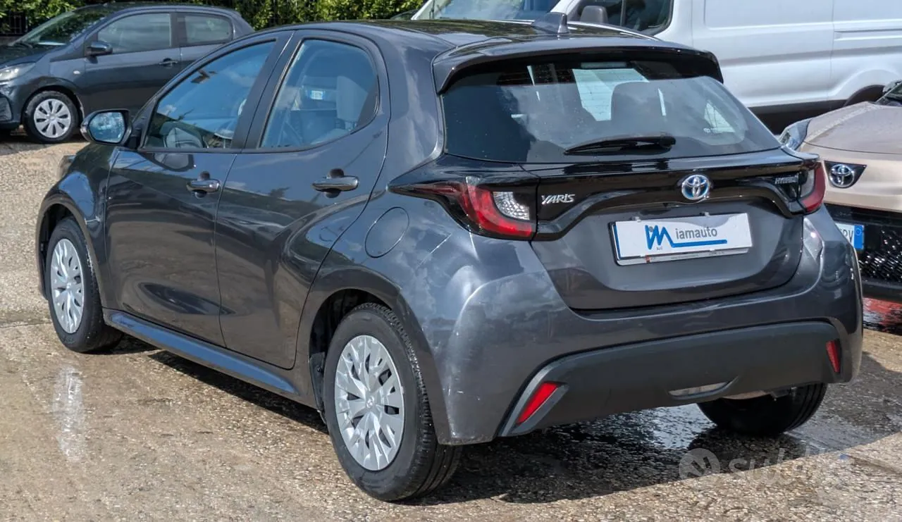 Toyota Yaris 2022 photo 4