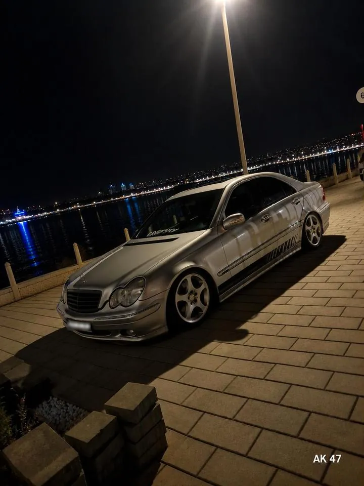 Mercedes-Benz C200 Kompressor