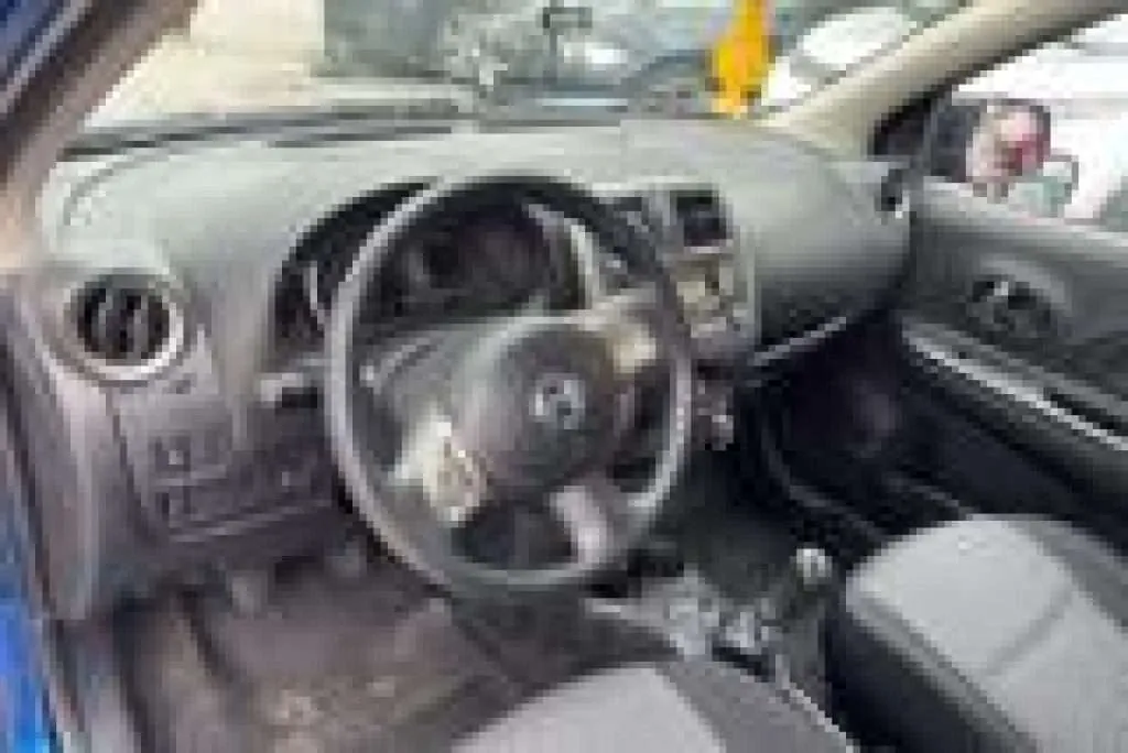Nissan Micra 2015 photo 3