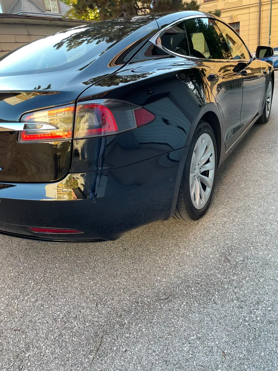 Tesla Model S 2018 photo 3
