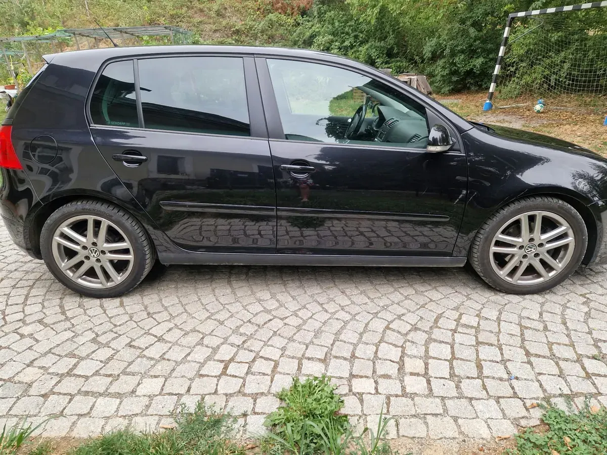 Volkswagen Golf 2008 photo 3