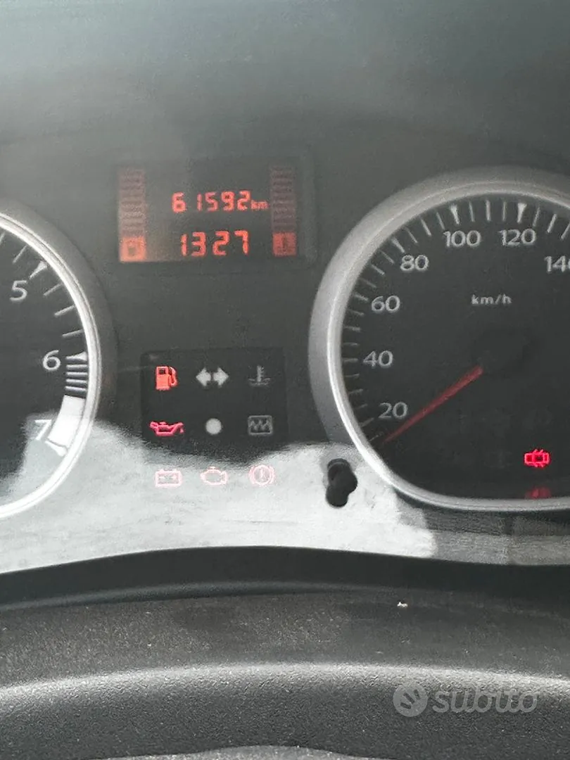 Dacia Duster 2015 photo 3