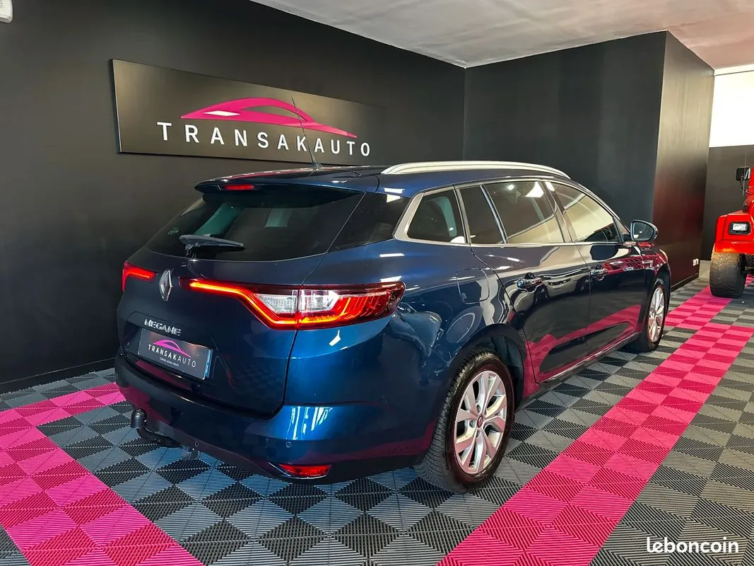 Renault Megane 2019 photo 5