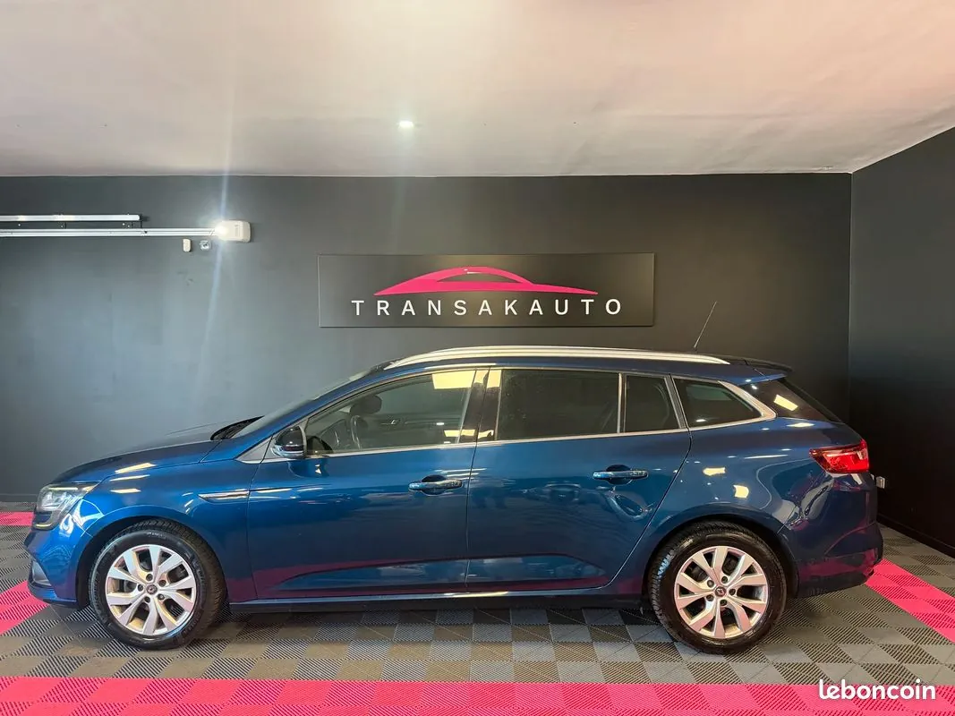 Renault Megane 2019 photo 3