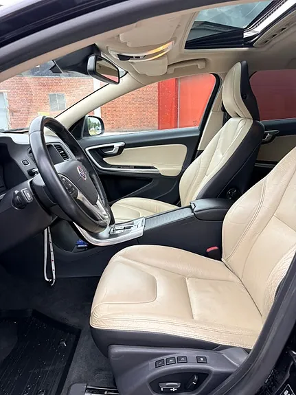 Volvo V60 2012 photo 5