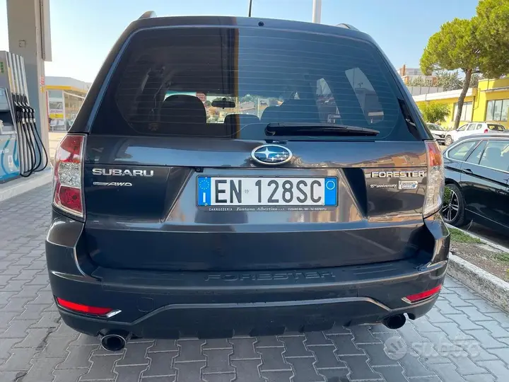 Subaru Forester 2012 photo 3