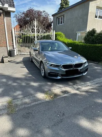 BMW 530E