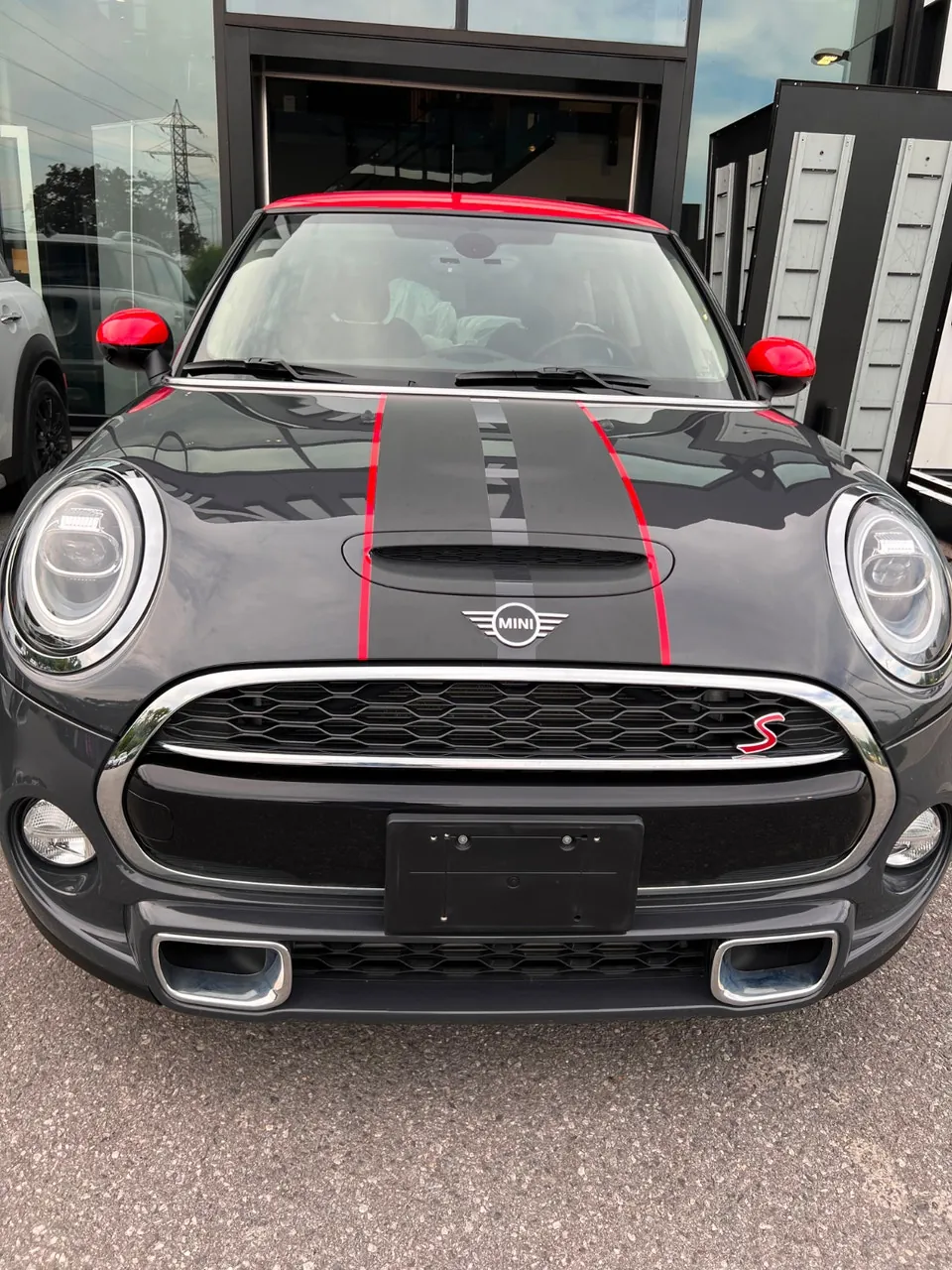 Mini Cooper S 2019 photo 3