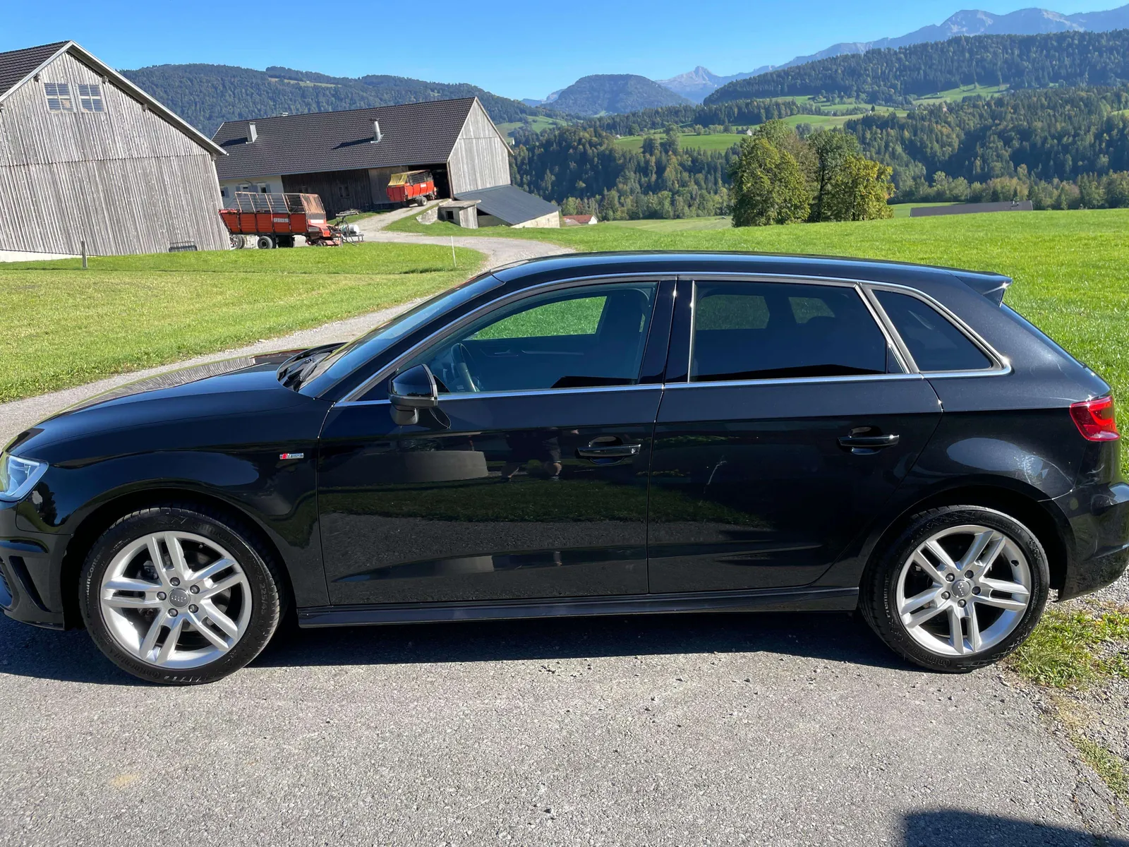 Audi A3 2013 photo 2