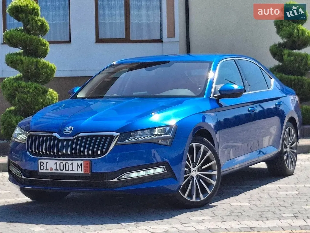 Skoda Superb 2021 photo 2