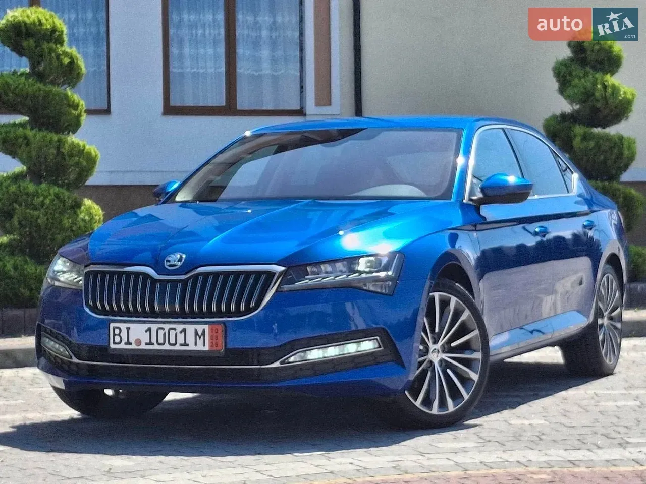 Skoda Superb 2021 photo 3