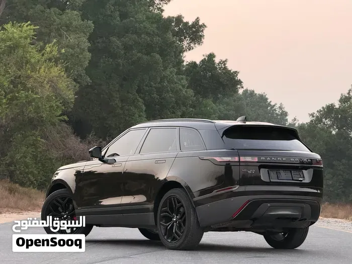 Land Rover Range Rover Velar 2019 photo 2