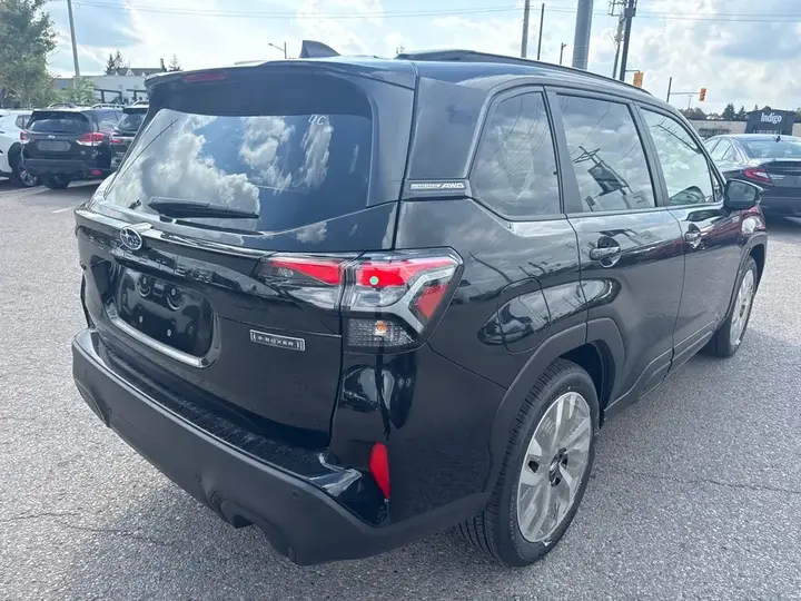 Subaru Forester 2026 photo 3
