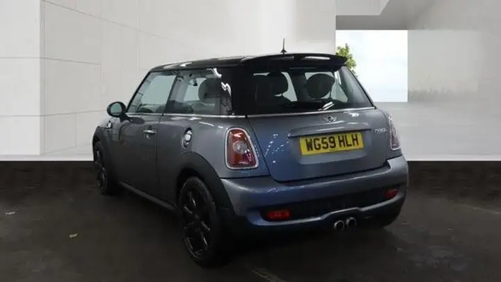 Mini Cooper S 2009 photo 3