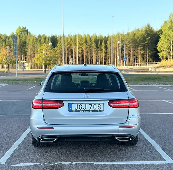 Mercedes-Benz E300 De 2020 photo 5