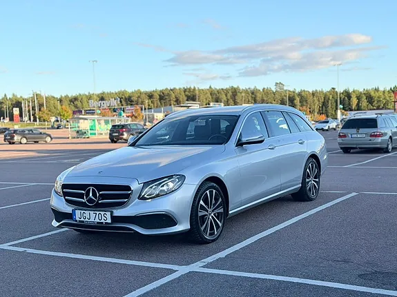 Mercedes-Benz E300 De