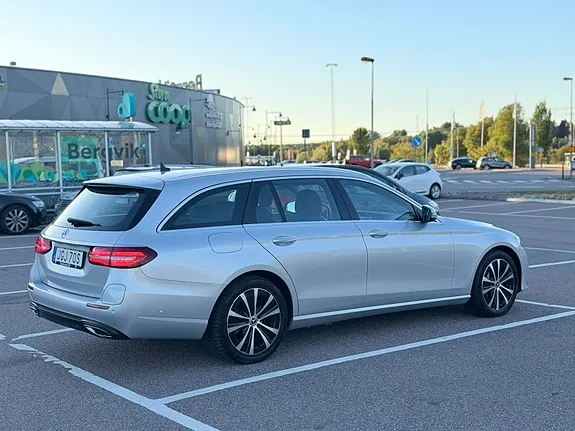 Mercedes-Benz E300 De 2020 photo 4