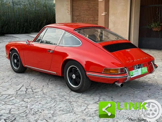 Porsche 911 1968 photo 4