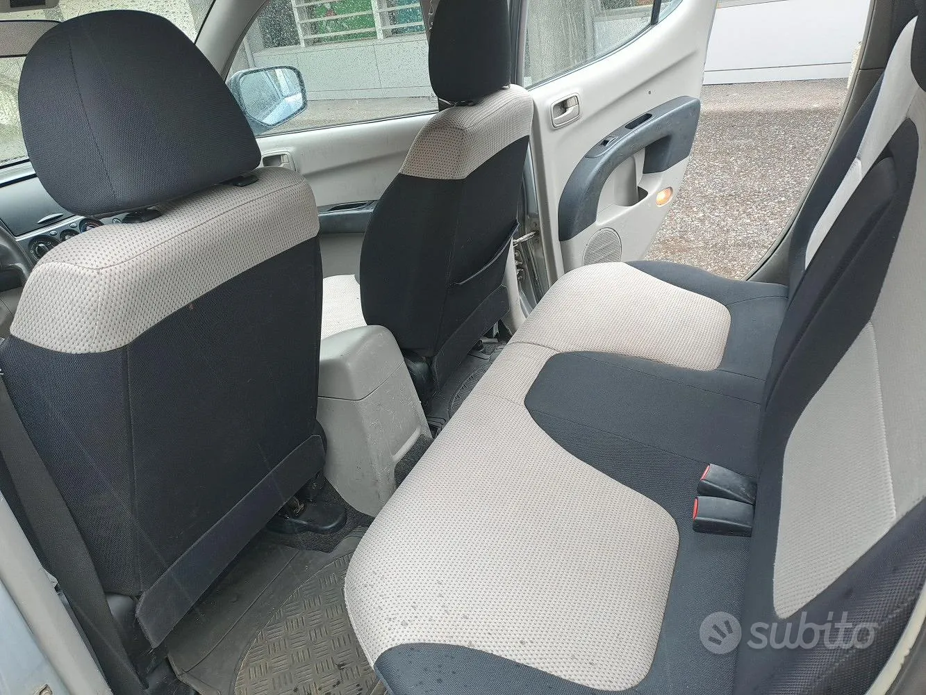 Mitsubishi L200 2007 photo 5