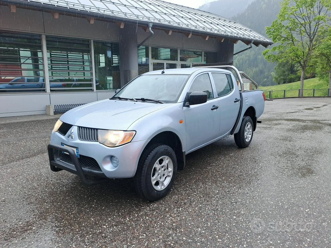 Mitsubishi L200