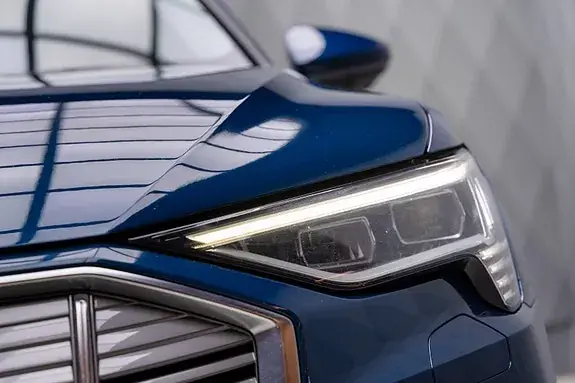 Audi E-Tron 2020 photo 5