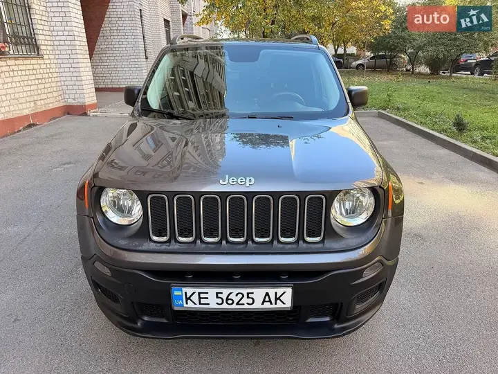 Jeep Renegade 2017 photo 2