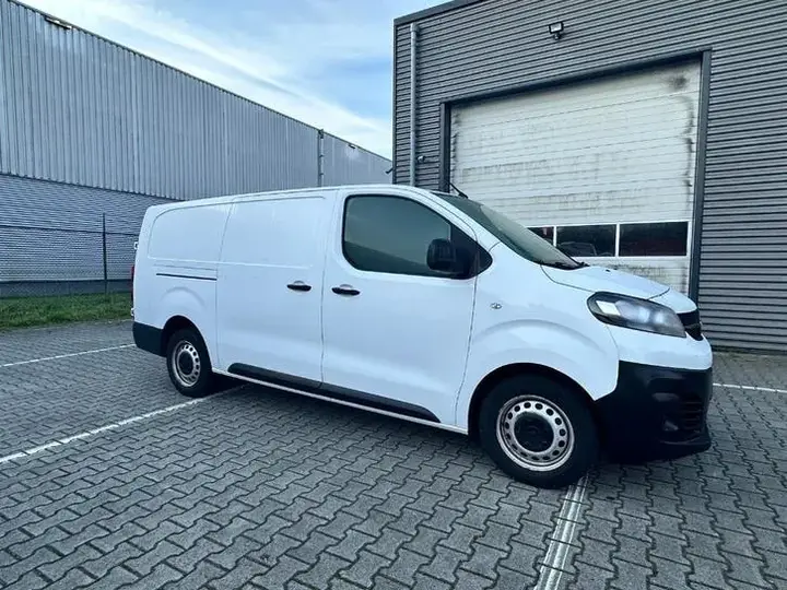 Opel Vivaro 2022 photo 2