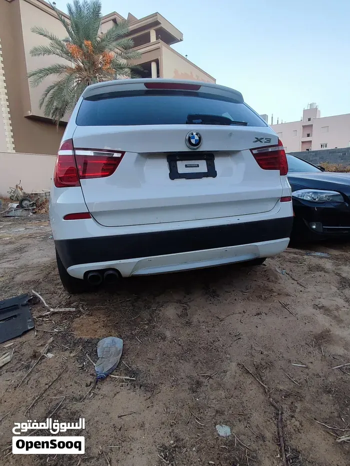 BMW X3 2013 photo 2