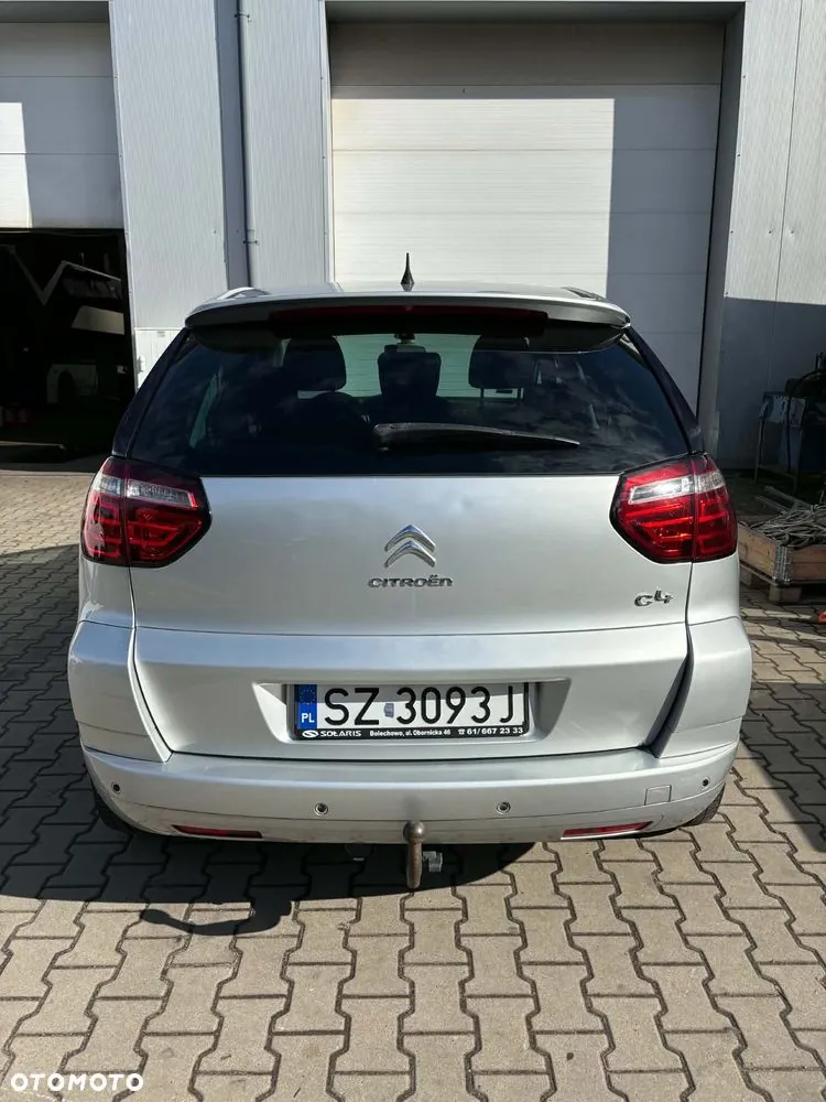 Citroen C4 Picasso 2011 photo 4