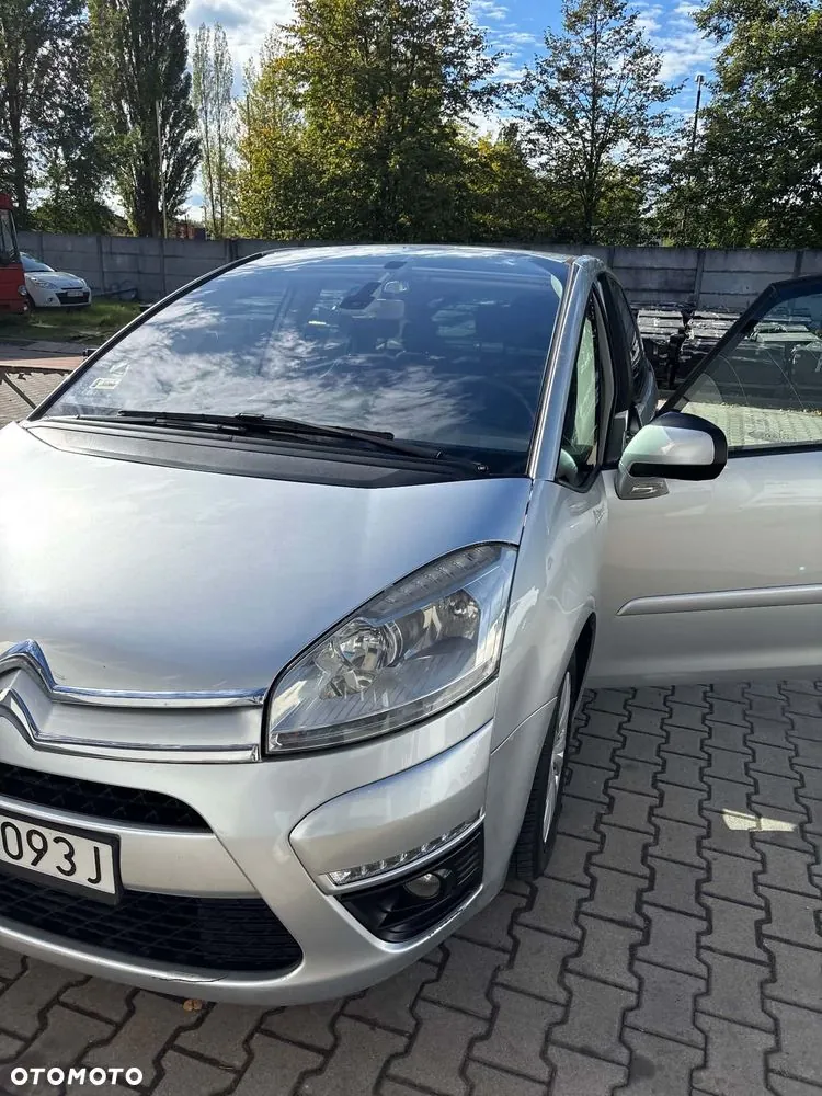 Citroen C4 Picasso 2011 photo 2