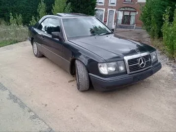 Mercedes-Benz 230Ce