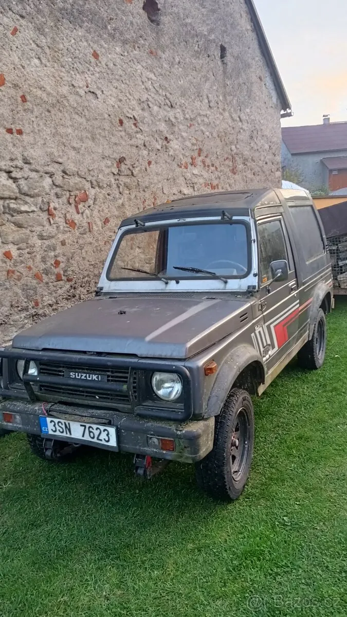 Suzuki Samurai