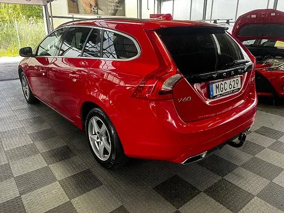 Volvo V60 2016 photo 3