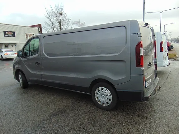 Nissan Nv300 2020 photo 4