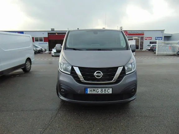 Nissan Nv300 2020 photo 3