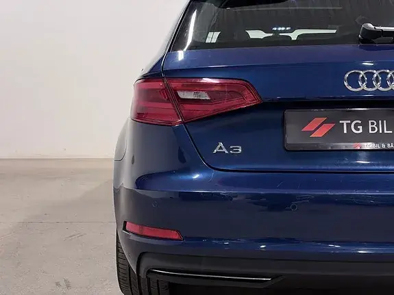 Audi A3 2015 photo 5
