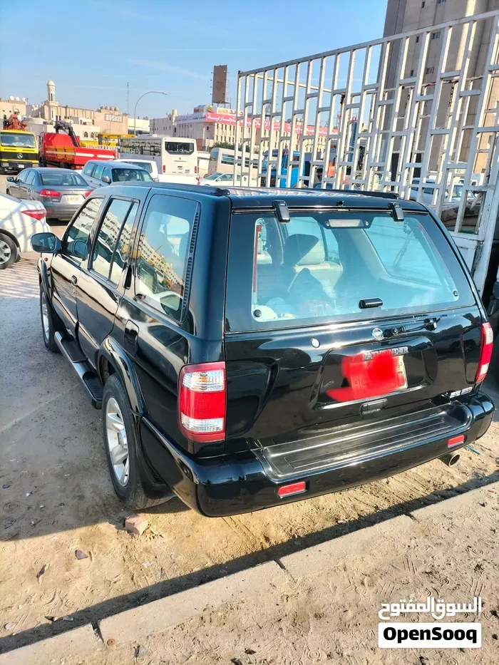 Nissan Pathfinder 2003 photo 5