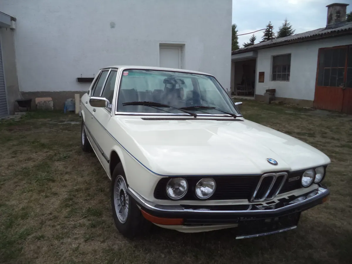 BMW 5 Series 1979 photo 2