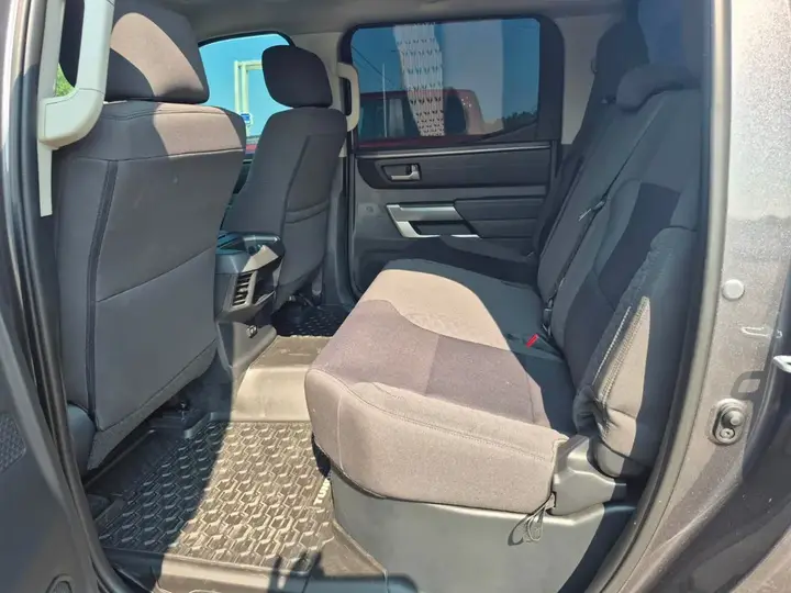 Toyota Tundra 2024 photo 5