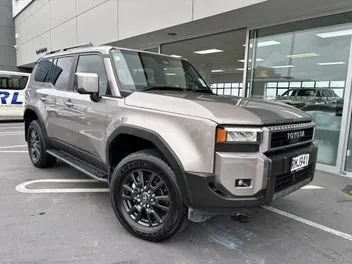 Toyota Land Cruiser Prado 2025 photo 2
