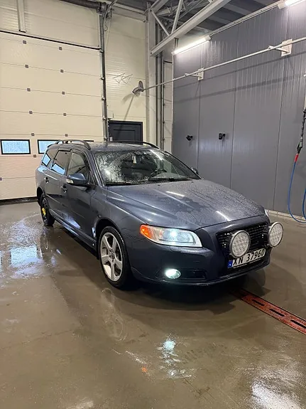 Volvo V70 2009 photo 3